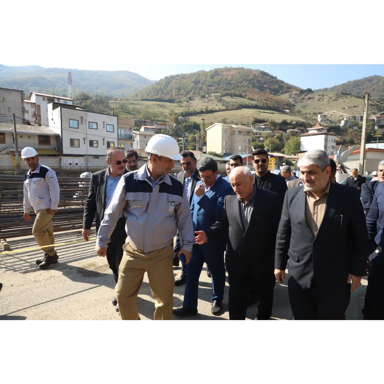 استاندار مازندران خطاب به نماینده قرارگاه خاتم: قرار داد دوساله پل شهر پل سفید را نپذیرفتم / این پروژه باید ظرف یک سال به اتمام برسد