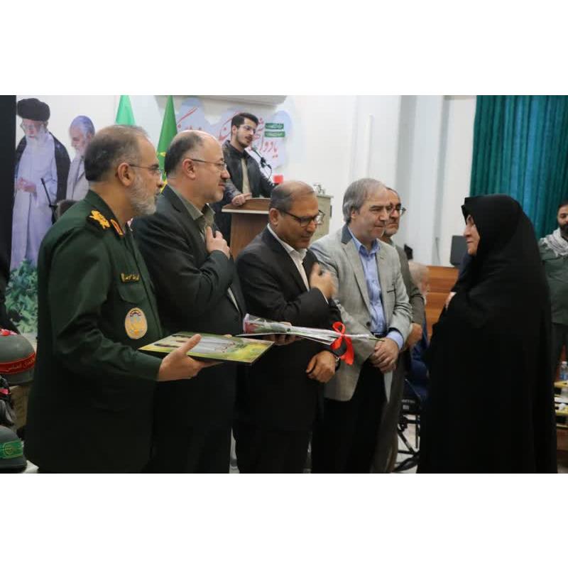 یادواره شهدای سنگرساز بی‌سنگر در جهادکشاورزی مازندران / تجلیل از مادران حماسه ساز شهدای والامقام به روایت تصویر