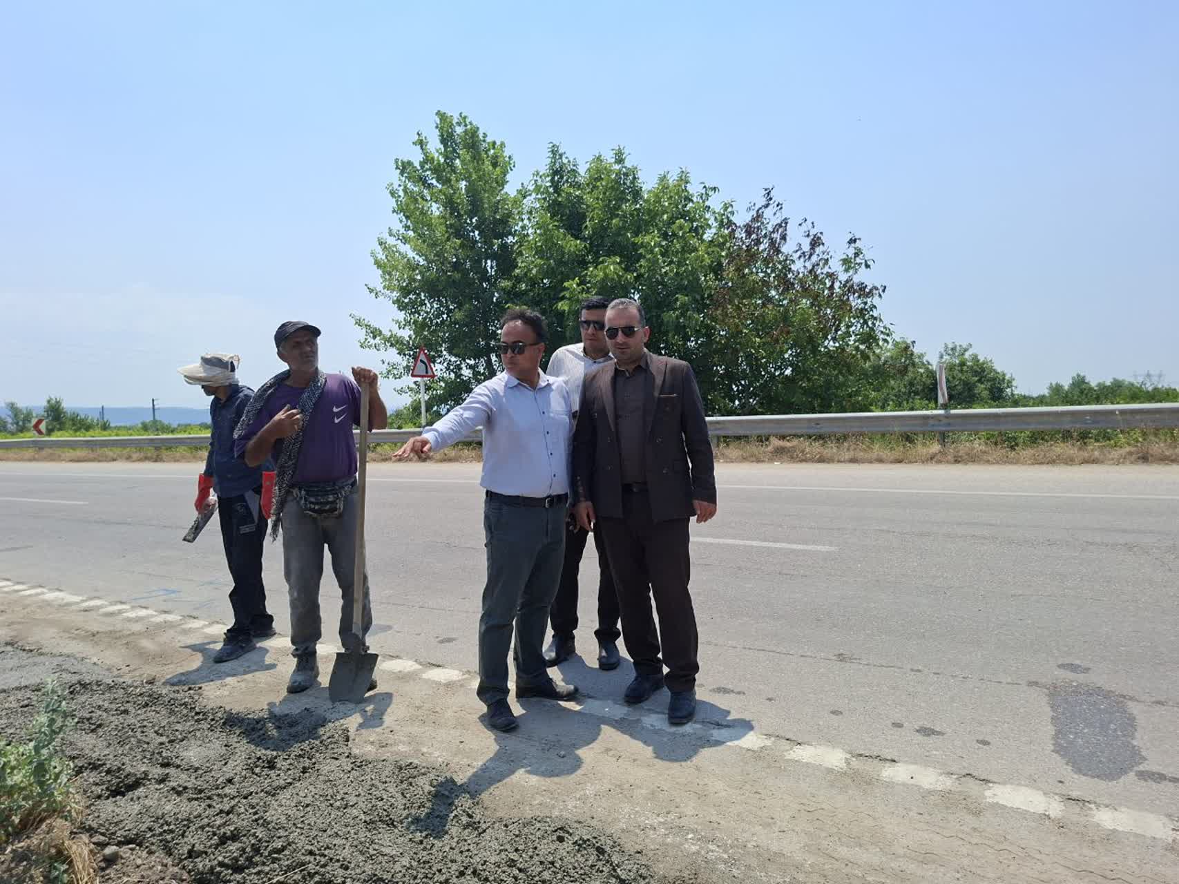 بازدید از اجرای عملیات آماده سازی محور جوادالائمه