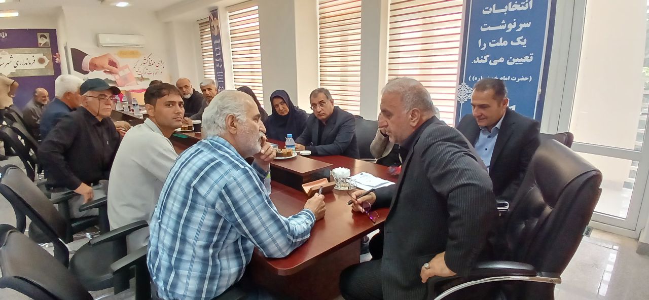 ملاقات مردمی سرپرست فرمانداری ساری با محوریت رسیدگی به مطالبات شهروندان برگزار شد