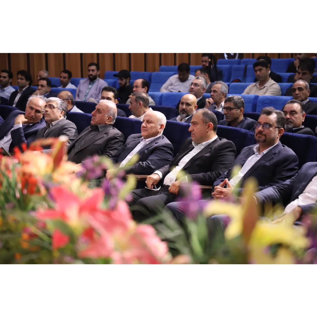 سرمایه‌گذار رقیب دولت نیست؛ شریک دولت است در ساختن آینده