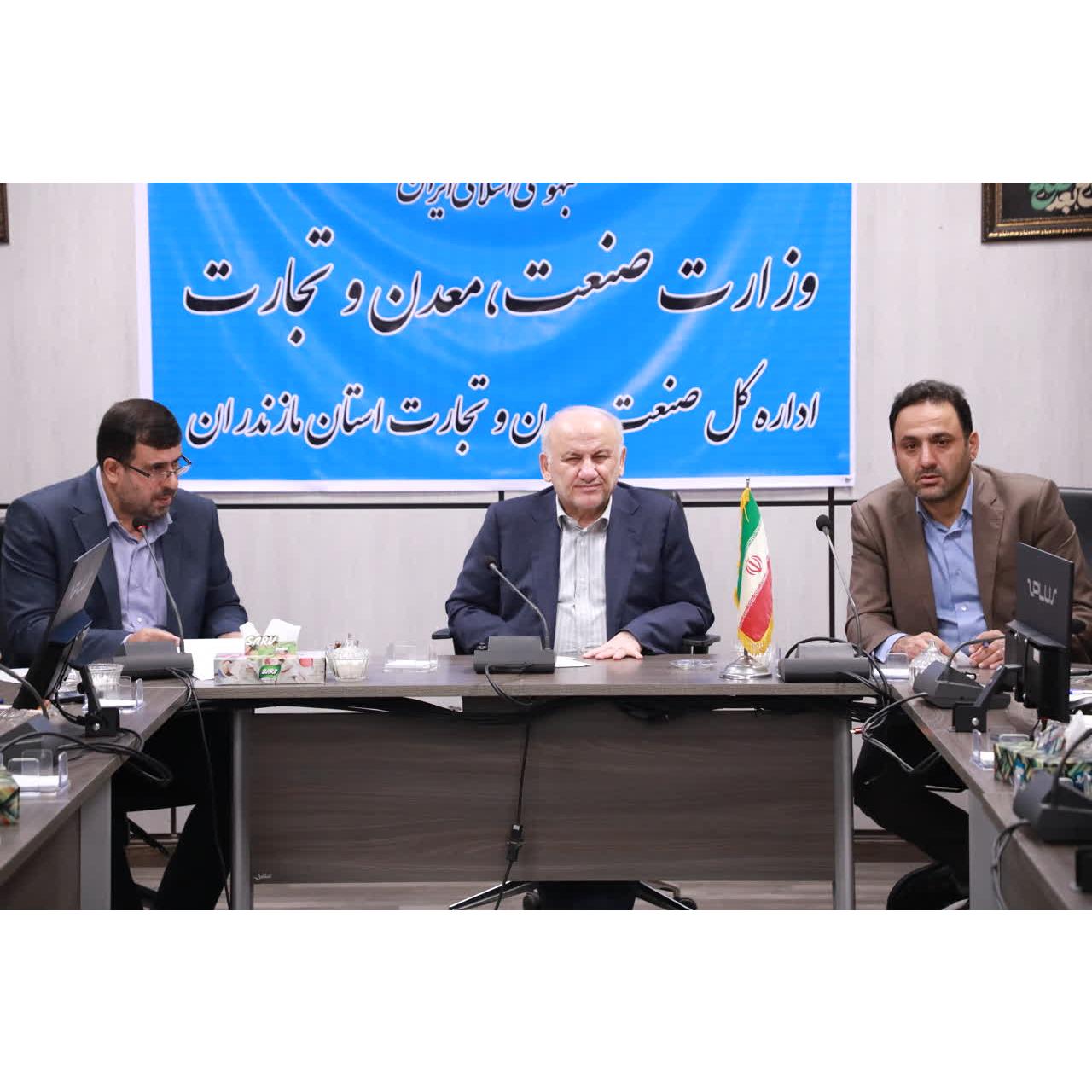 استاندار مازندران خبر داد: بخش عمده مطالبات قطعه‌سازان خودرو در مازندران پرداخت شد/حمایت از تولید و اشتغال با قوت ادامه دارد
