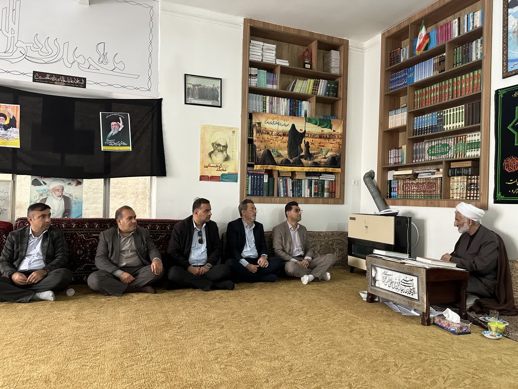 تأکید بر نقش وحدت‌آفرین نماز جمعه در دیدار فرماندار با امام جمعه نکا