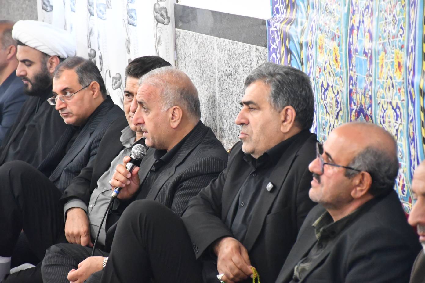 سرپرست فرمانداری ساری در سحرگاه امروز پای صحبت اهالی روستای ورند نشست