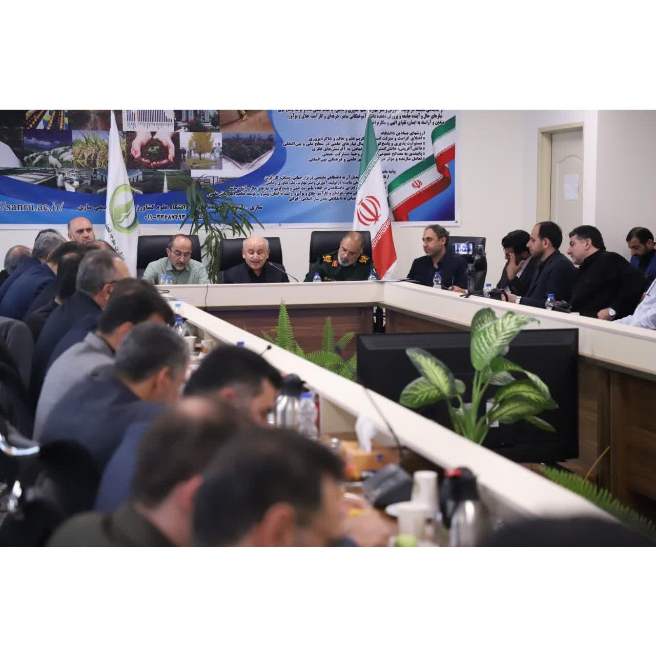 استاندار مازندران تأکید کرد: گذار از شیوه‌های سنتی به مدیریت دانش‌بنیان برای حل چالش‌های پسماند و توسعه زیرساخت‌ها