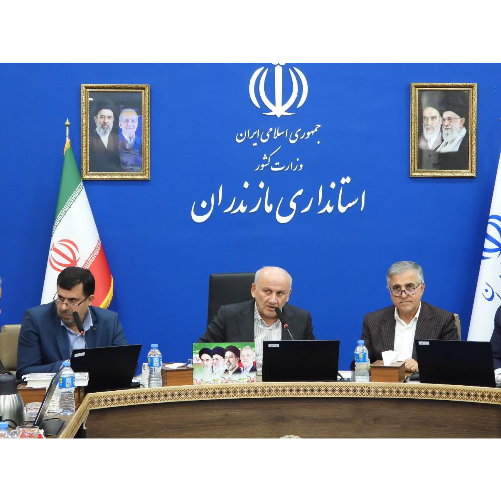 با دستور استاندار مازندران؛ ممنوعیت صادرات مرغ از مازندران به دیگر استان‌ها تا تثبیت قیمت ها/تشدید نظارت میدانی فرمانداران بر بازار