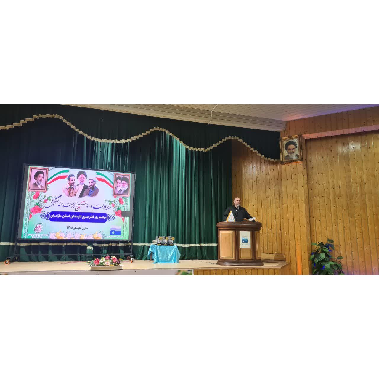 سوادکوهی:  کار جهادی یعنی پای کار مردم بایستیم