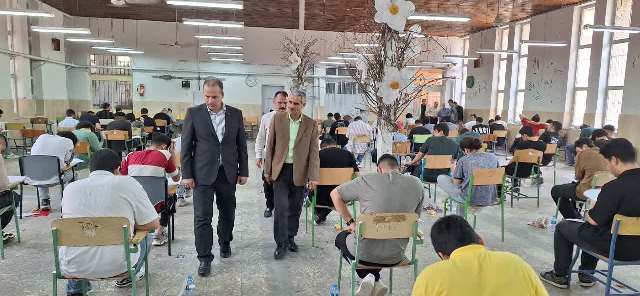 بازدید فرماندار بابل از محل برگزاری کنکور سراسری در این شهرستان 
