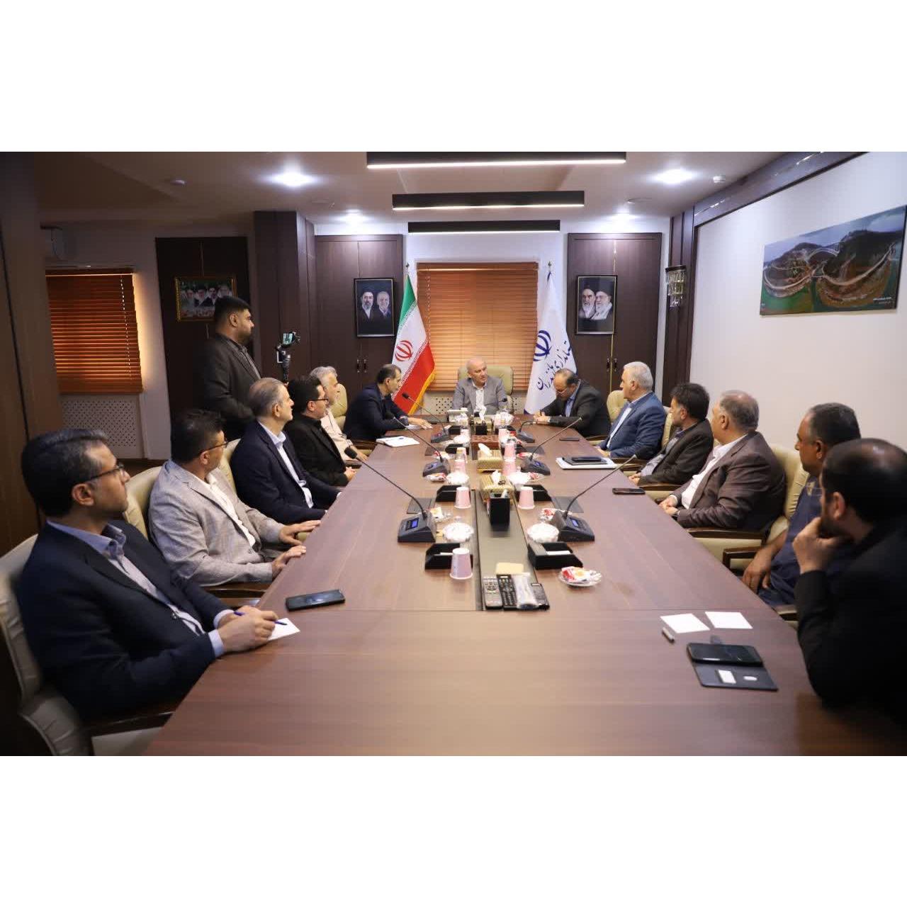 استاندار مازندران: مسئولیت اجتماعی معادن و کارخانجات در خدمت رفاه مردم و رفع یکی از قدیمی‌ترین مشکلات محور آلاشت قرار می گیرد