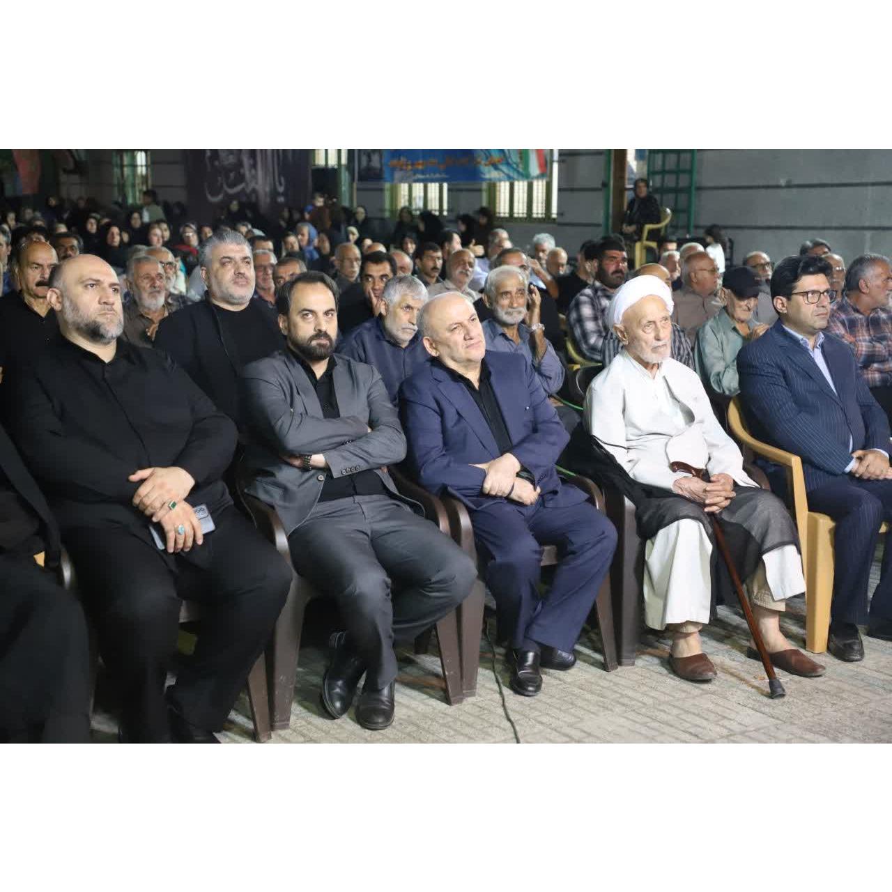 حضور استاندار مازندران با همراهی معاون سیاسی امنیتی استاندار در آیین باشکوه اربعین حسینی علیه السلام در افراکتی قائمشهر با حضور حضرت آیت الله معلمی