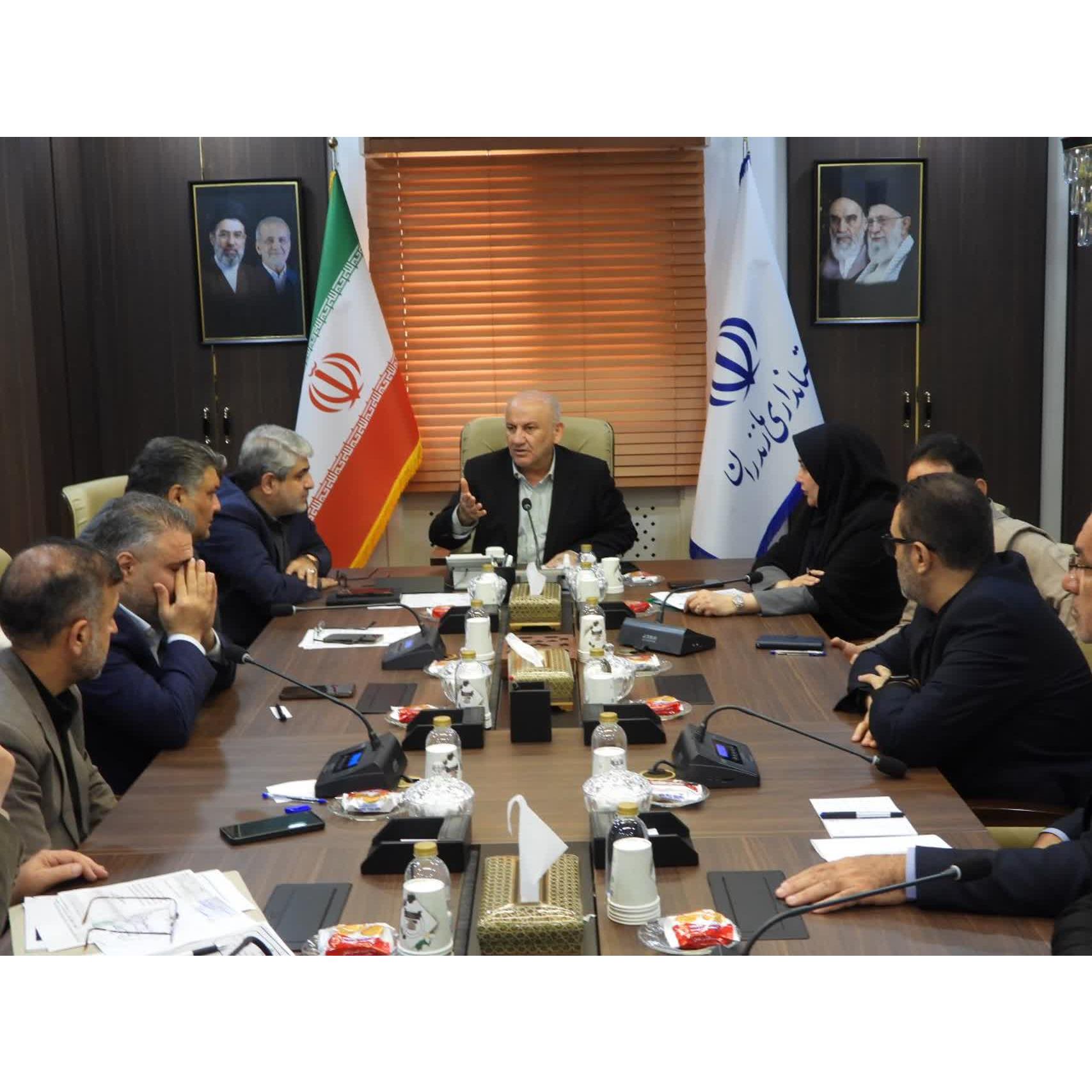 جلسات مستمر و‌ پیگیری مداوم استاندار برای رفع موانع و تسریع در تکمیل پروژه ملی پل شهر پل سفید
