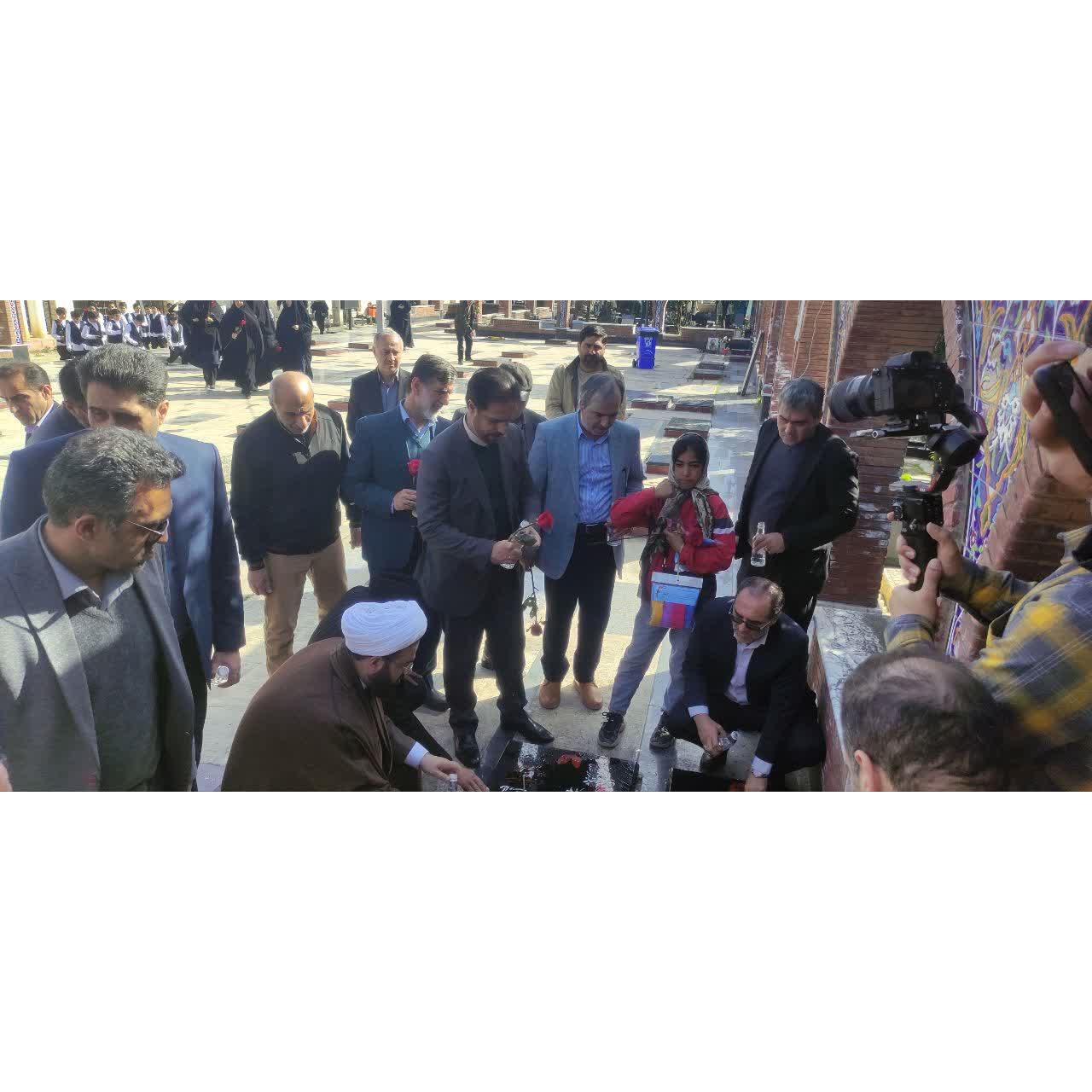 حسینی‌جو :   انقلاب اسلامی اصولی‌ترین تحولات حماسه آفرین بر مبنای ایمان و محور امامت خلق شده است