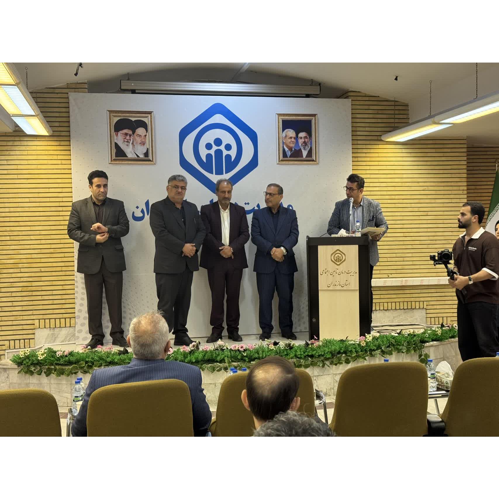 قاسمی‌طوسی:  خدمت کادر درمان، جهاد در مسیر سلامت مردم است