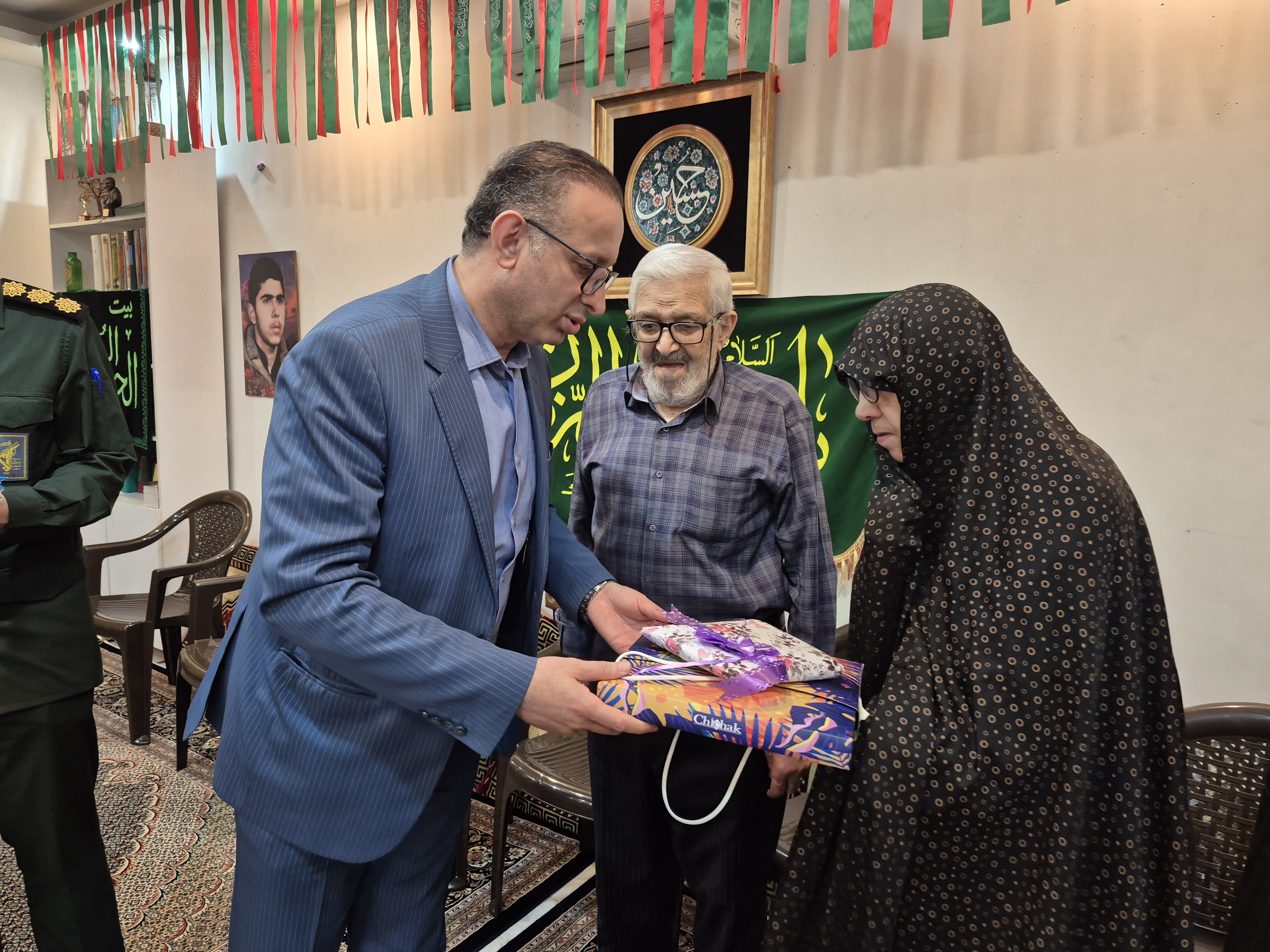 ادای احترام مسئولان ارشد شهرستان رامسر به خانواده شهیدان والامقام شعبانیان و کوزه‌گر