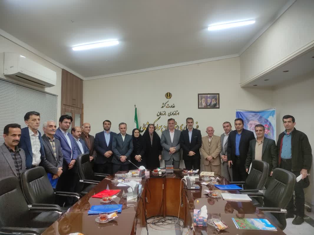 مراسم معارفه اعضای هیئت نظارت بر انتخابات هفتمین دوره شورای اسلامی شهرستان با حضور سرکارخانم دکتر قائی پاشا فرماندار برگزار شد 